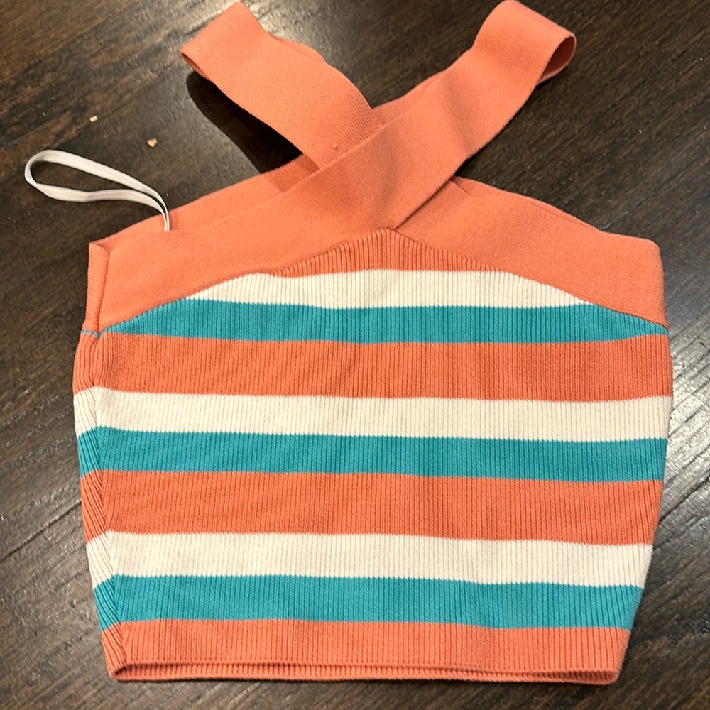 Aritzia crossover cropped halter!